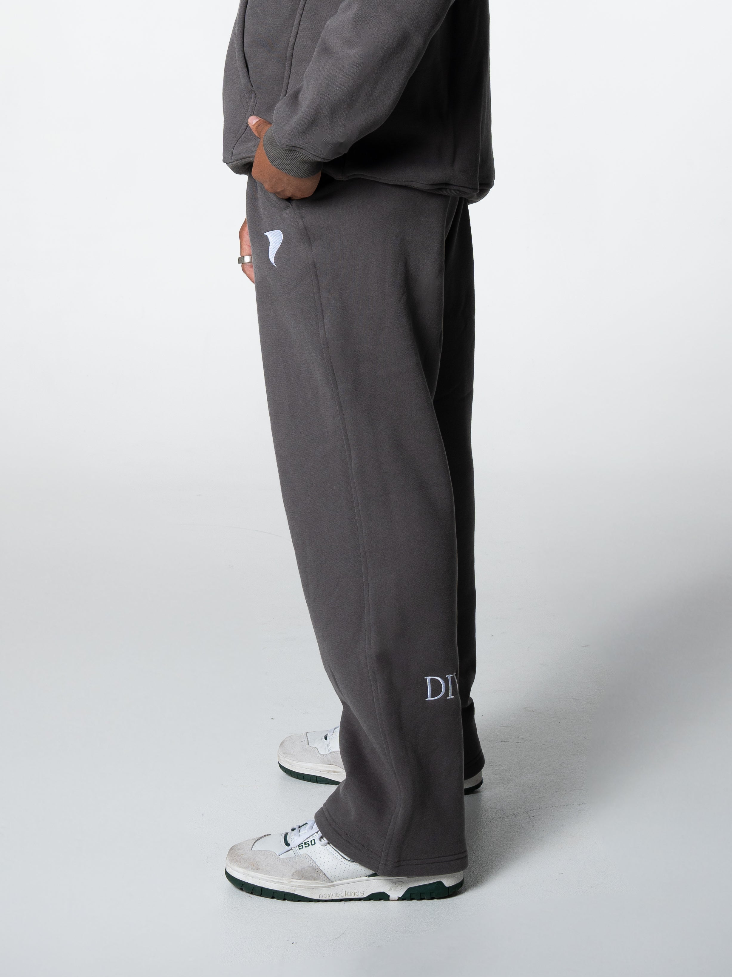 Streetwise Trackpant Charcoal Grey